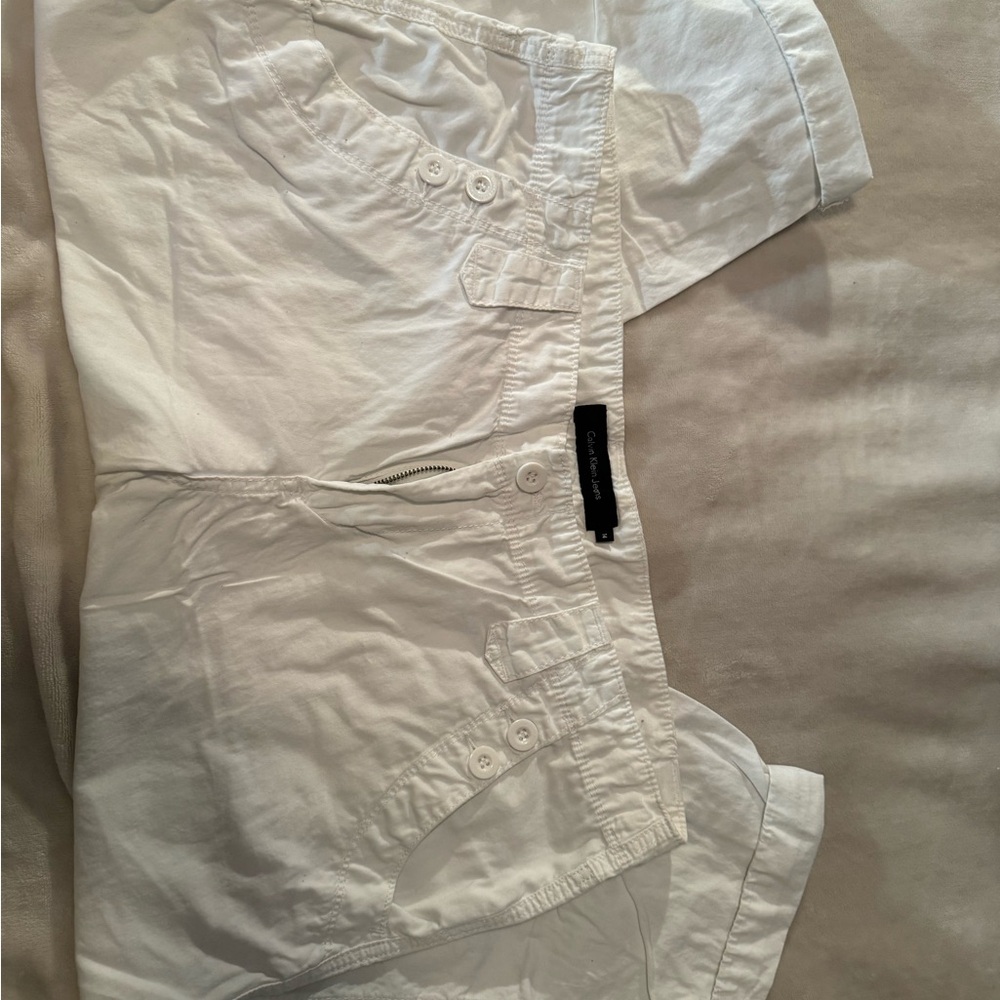 Calvin Klein White Capris